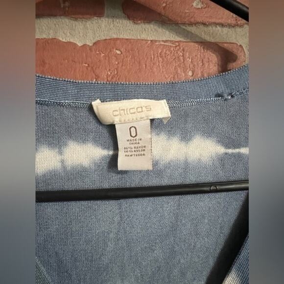 Chico’s | Blue/White Tie Dye Ombré Cardigan Sweater - Picture 5 of 8